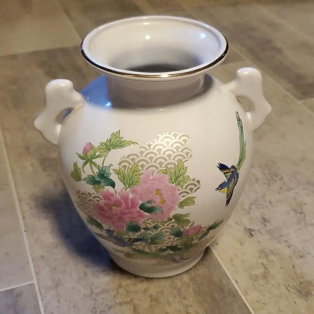 Vintage 80's Heisei Japan Porcelain Vase - Picture 2 of 8